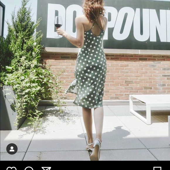 Petiti Studio Dress - Picture 7 of 7